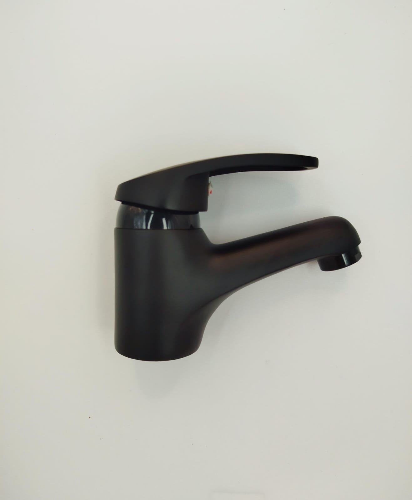 MONOCOMANDO LAVATORIO NEGRA
(VOLANTE ABS)